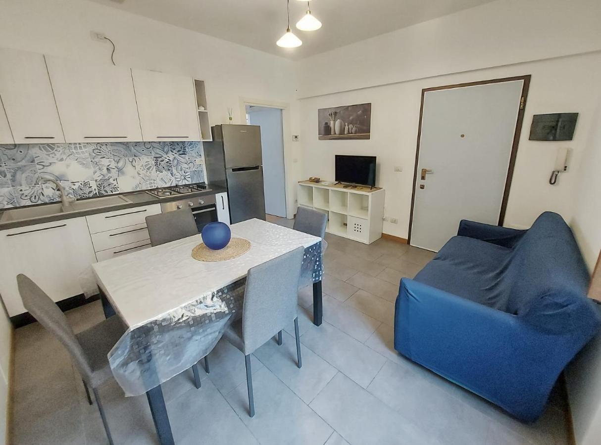 La Casa Di Erika - Pesaro Centro-Mare Apartment ภายนอก รูปภาพ